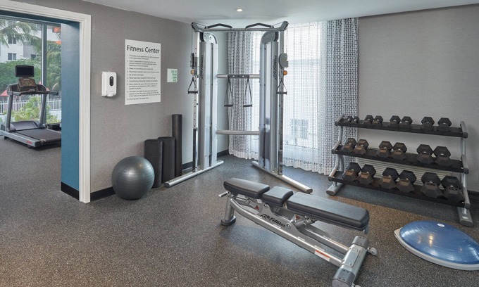 West Little River Hotel | Holiday Inn Miami North – I-95, an IHG Hotel