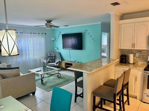Poiciana Park II House | House ∙ 2 bedrooms ∙ 4 guests