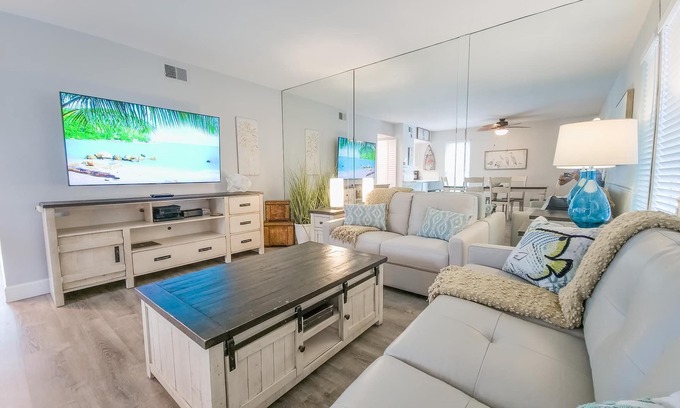 Bay Esplanade Condo | Island Escape 201 Affordable Condo