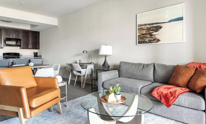Fort Myers Apartment | Landing | Spectacular 1BD, Pool, Gym