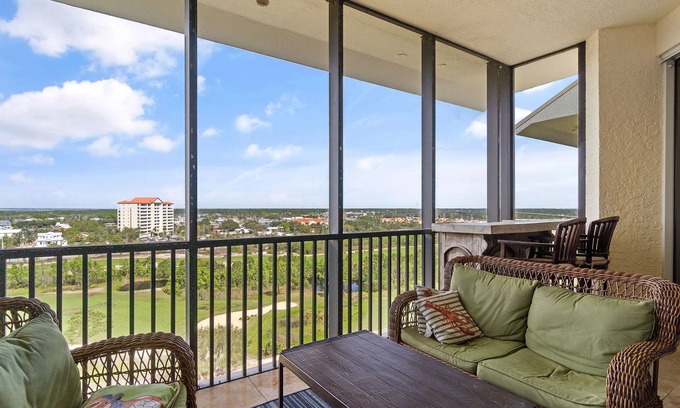 Ono Island Condo | Lost Key Penthouse C1003, Unlimited Golf