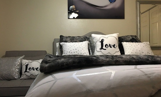 Olympia Heights House | đ´Luxe Oasisđ´Superhostđ´Post-Opđ´Solo & Couples Escape in Miamiđ´
