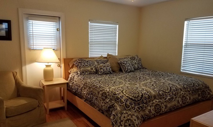 Belleair Beach Condo | Magnificent Gulf & Sunset Views in Belleair Beach