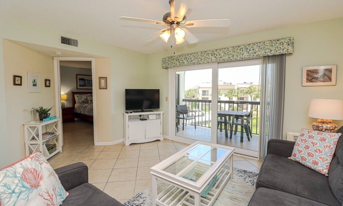 Butler Beach Apartment | Ocean Village Club Condo H35
