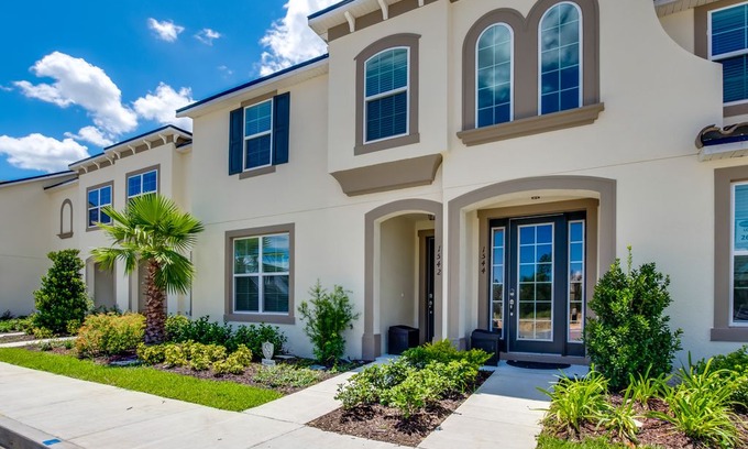 Bay Lake House | Orlando Newest Resort Community Town Home With Pool