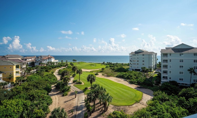 Palm Coast Condo | Picturesque Seascape -Top Floor Condo #162 with Ocean Views at Cinnamon Beach