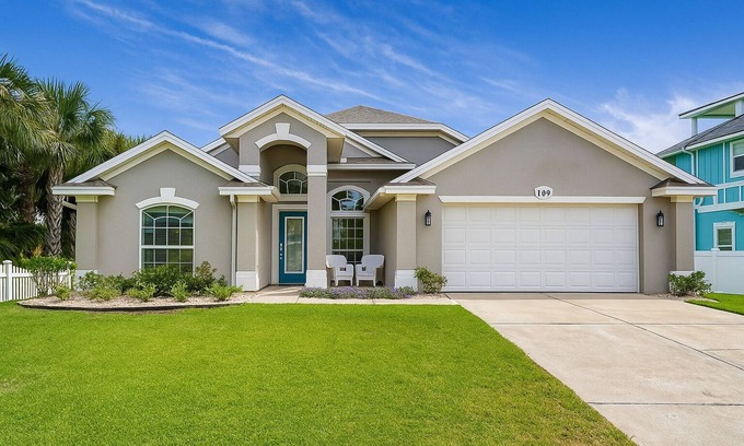 Vilano Beach House | Pink Flamingo! Pool/Spa, Pet Friendly, Steps to Beach & Park