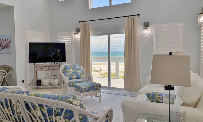Port St. Joe House | Potter House - 3 Bed /2 Bath Gulf Front Home in St Joe Beach