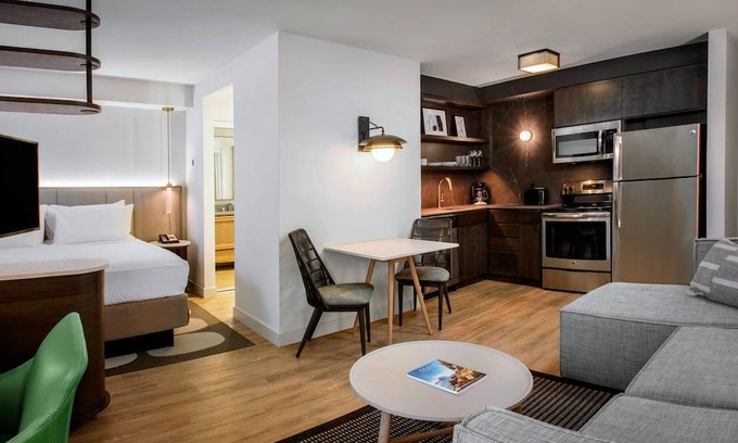 Aventura Hotel | Residence Inn by Marriott Miami Aventura Mall