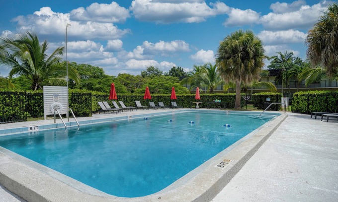Jensen Beach Apartment | Riverwatch Apartments by Lowkl