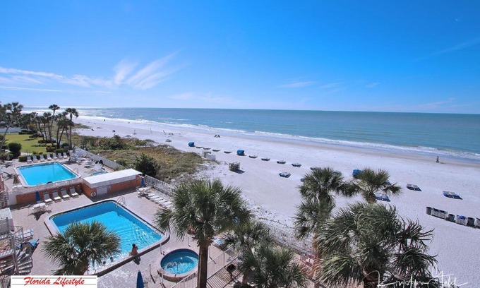 Indian Shores House | Sand Castle by Florida Lifestyle Vacation Rentals
