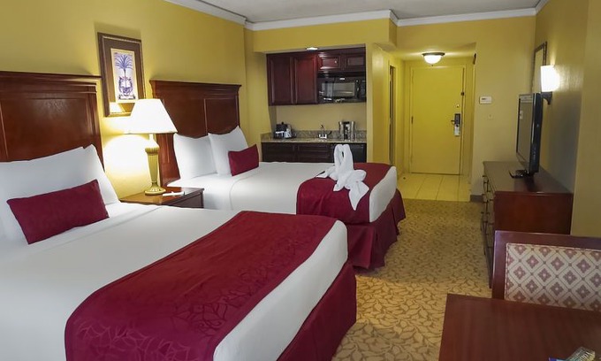 East Daytona Apartment | Seabreeze Apartment, Sleeps 4 with Pool and WiFi