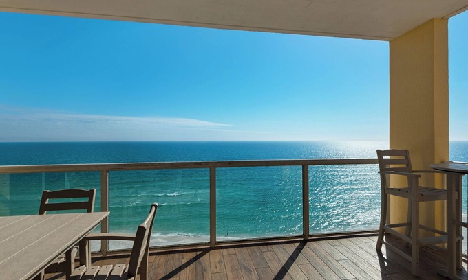 Navarre Beach Condo | Star of the Sea | π 3BR with Sunset Views | Platinum Beach Service