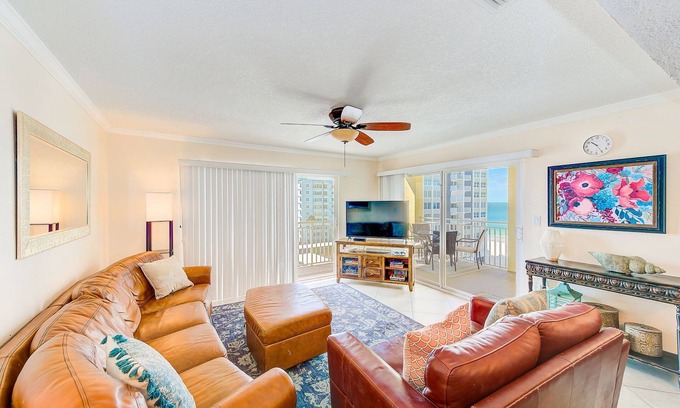 North Redington Beach Condo | Steps to the Beach! 3/3, Heated Pool/Hot Tub 501