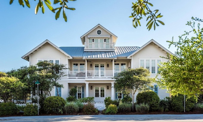 Seaside House | Stunning Gulf views Directly Across from the Beach in Seaside! Slo Mocean