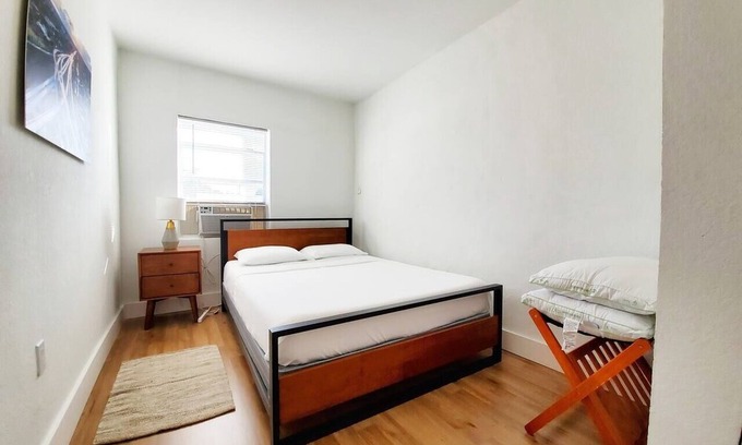 Buena Vista Apartment | Sunny 2BR Apt nr Wynwood,Midtown & Design District