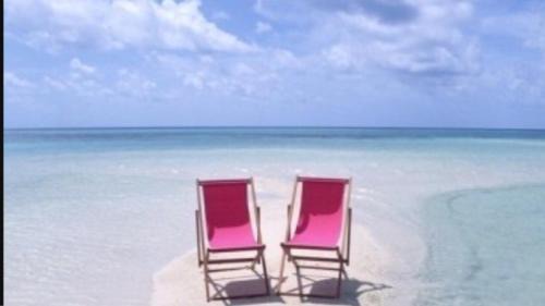 Pass-a-Grille House | Sunny PaG Island rental with bikes just steps2beach