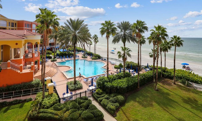 North Redington Beach Apartment | Tides 2-423 - Coastal Beach Club with Fabulous Amenities!