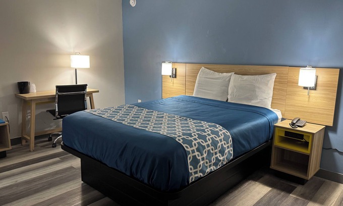 Gainesville Hotel | Travelodge by Wyndham Gainesville