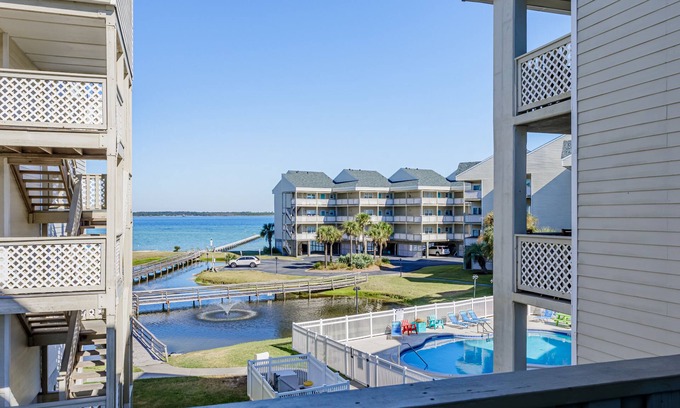 Pensacola Beach Condo | Updated with Beach Condo Decor - Very Upscale, Yet Comfortable - Baywatch H3