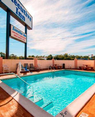 Brent Hotel | 33 m² Motel ∙ 127 guests