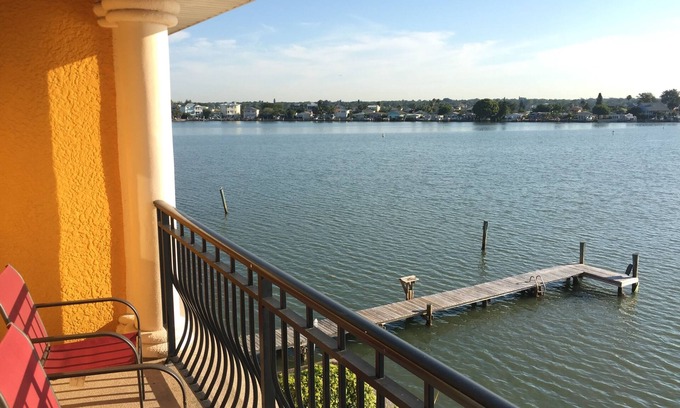 Redington Shores House | Waterfront Beach Townhouse: The best of the beach and the bay