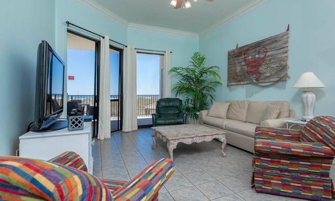 Orange Beach Condo | *WEEKLY SPECIALS!* * LOW FLOOR Phoenix VII 2BR!