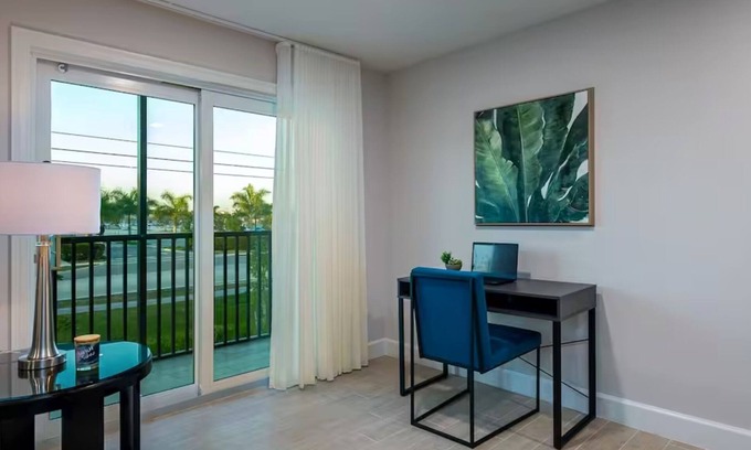 North Naples Apartment | Wiggins Pass Chalet