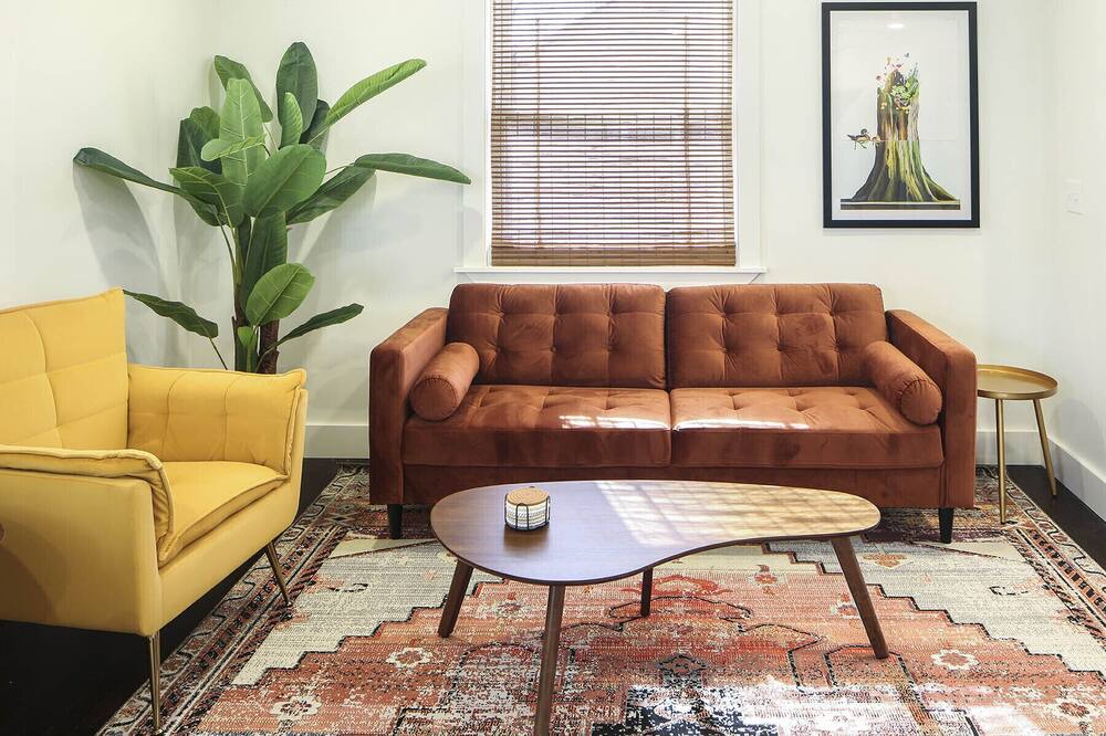 Eastwood House | Mid Century Modern in the Heart of East