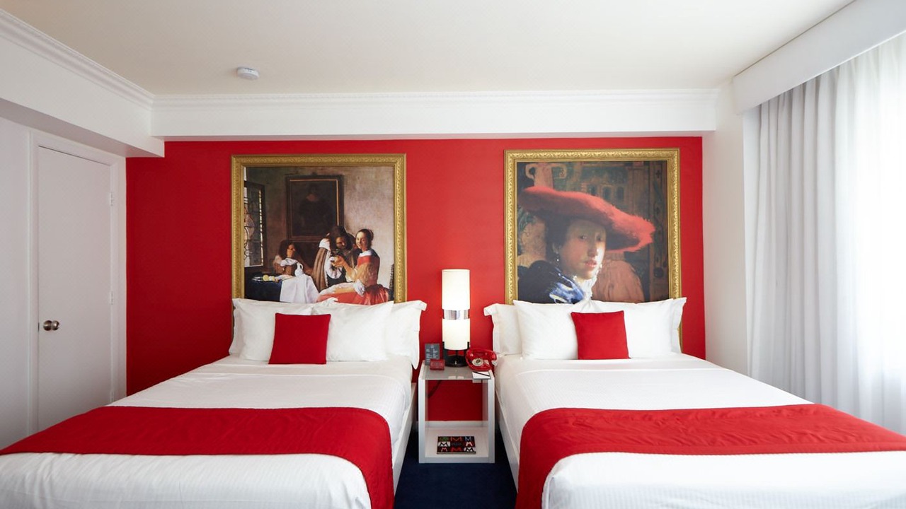 Photo of Bedroom in Mid Beach