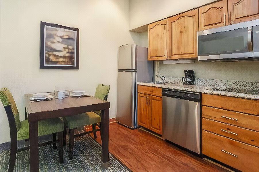 Photo of Kitchen in Feather Sound