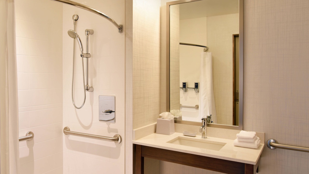 Photo of Bathroom in Coral Way