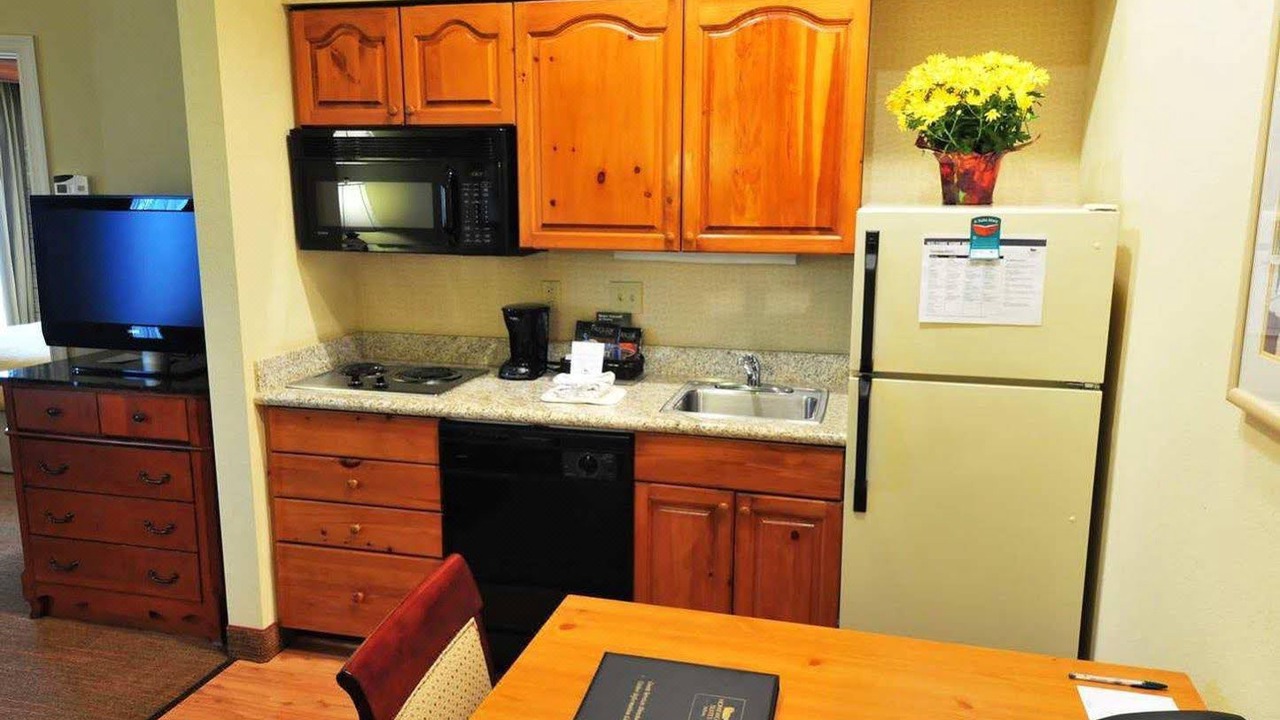 Photo of Kitchen in Feather Sound