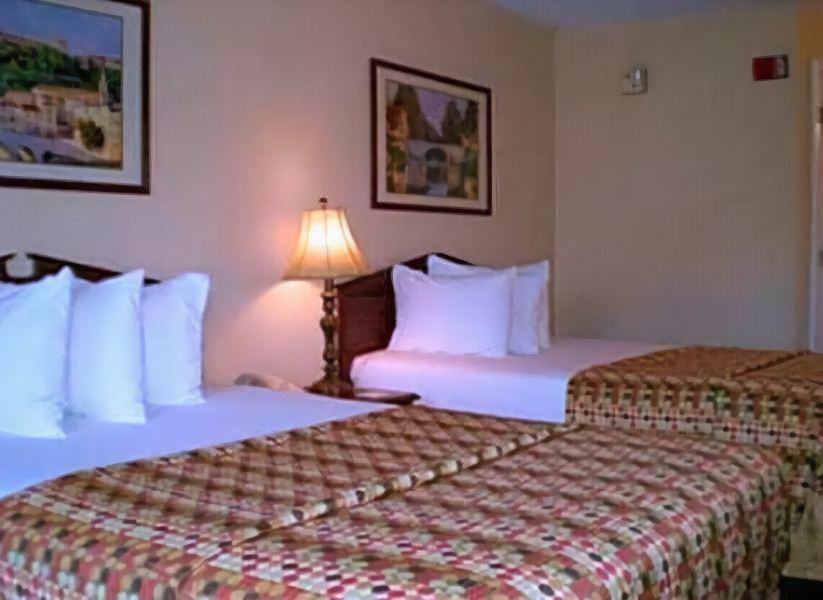 Photo of Bedroom in Eufaula