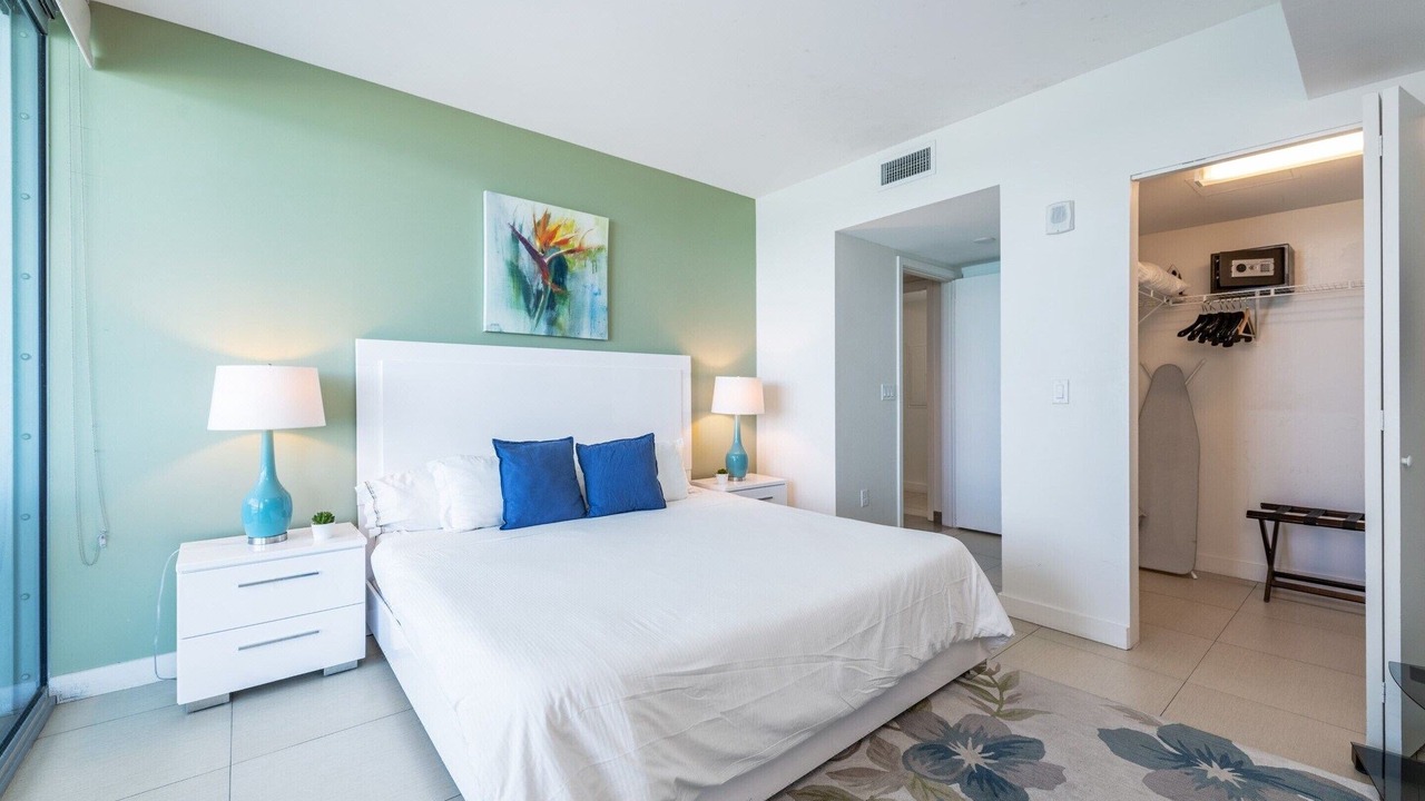 Photo of Bedroom in North Beach