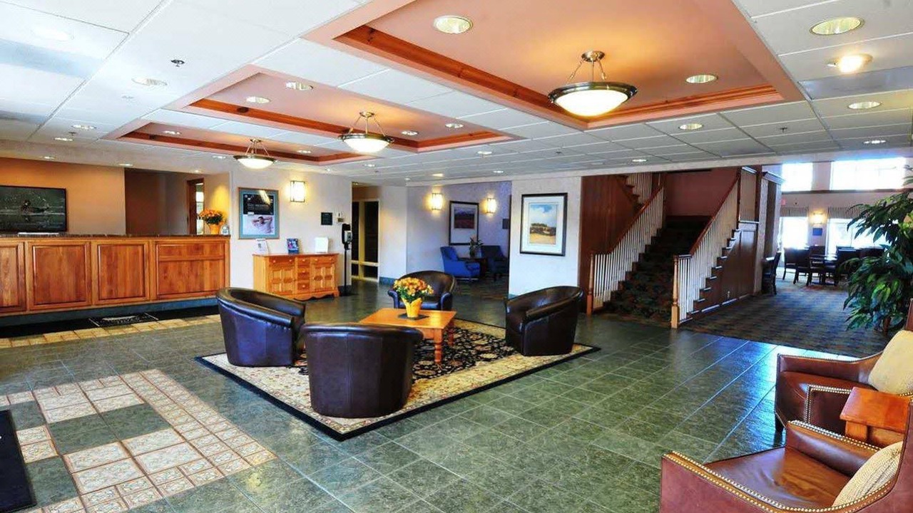 Photo of Livingroom in Feather Sound