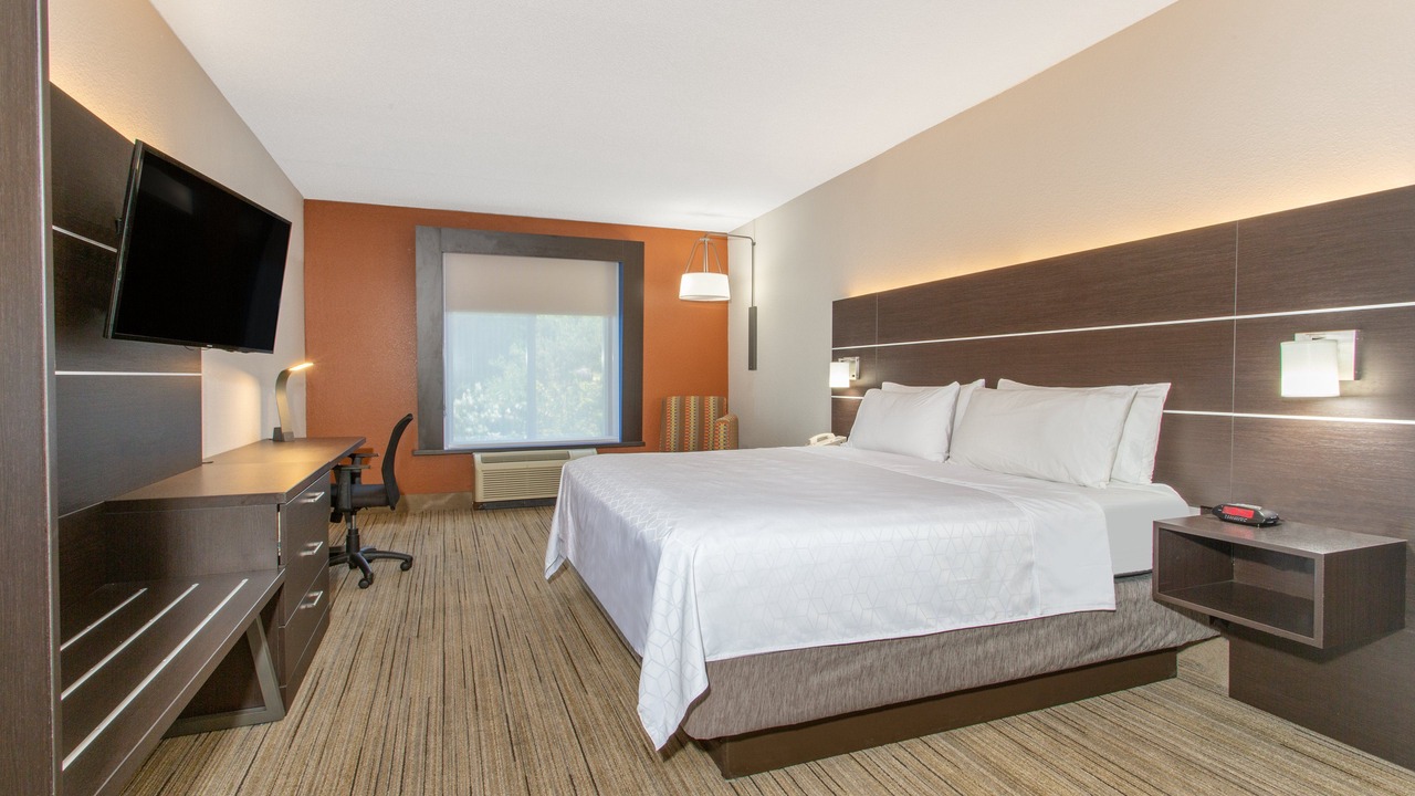 Photo of Bedroom in Silver Springs