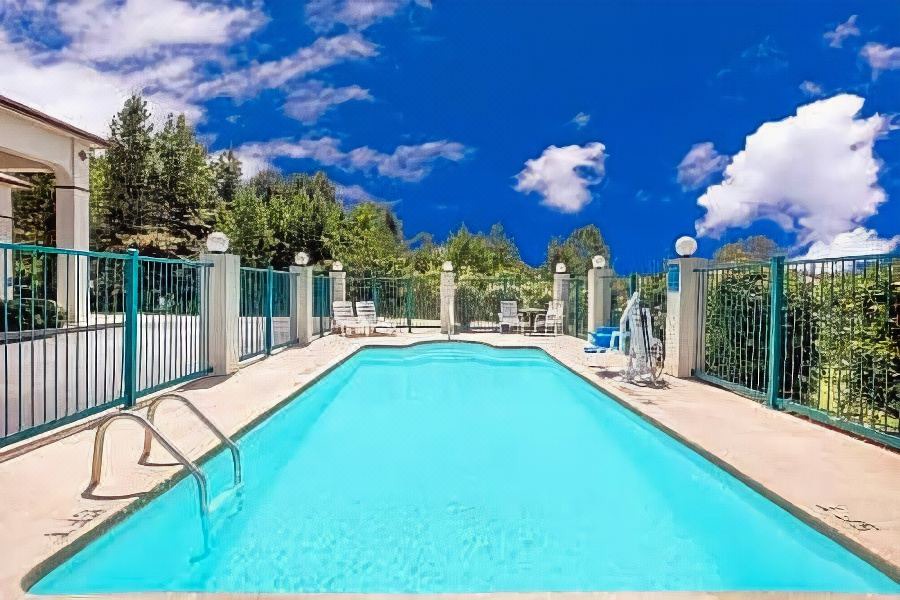 Photo of Outdoor in Hamilton