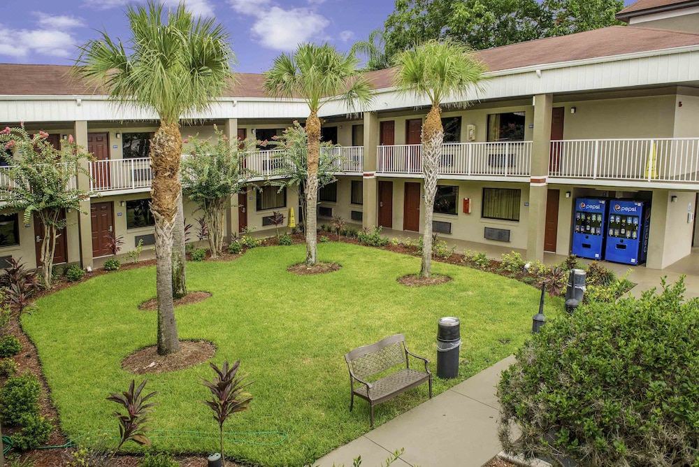 Photo of Buildings in Virginia Park