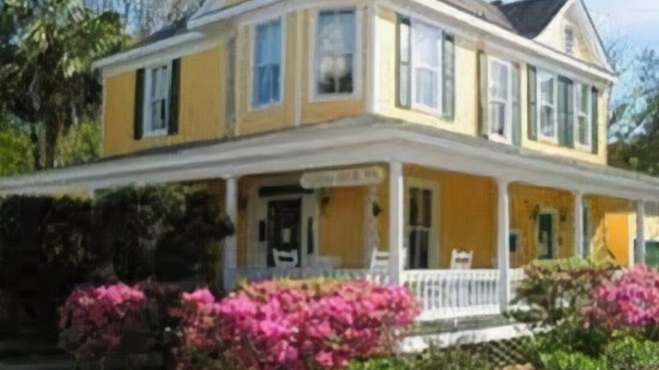 Photo of Buildings in Historic Downtown Apalachicola