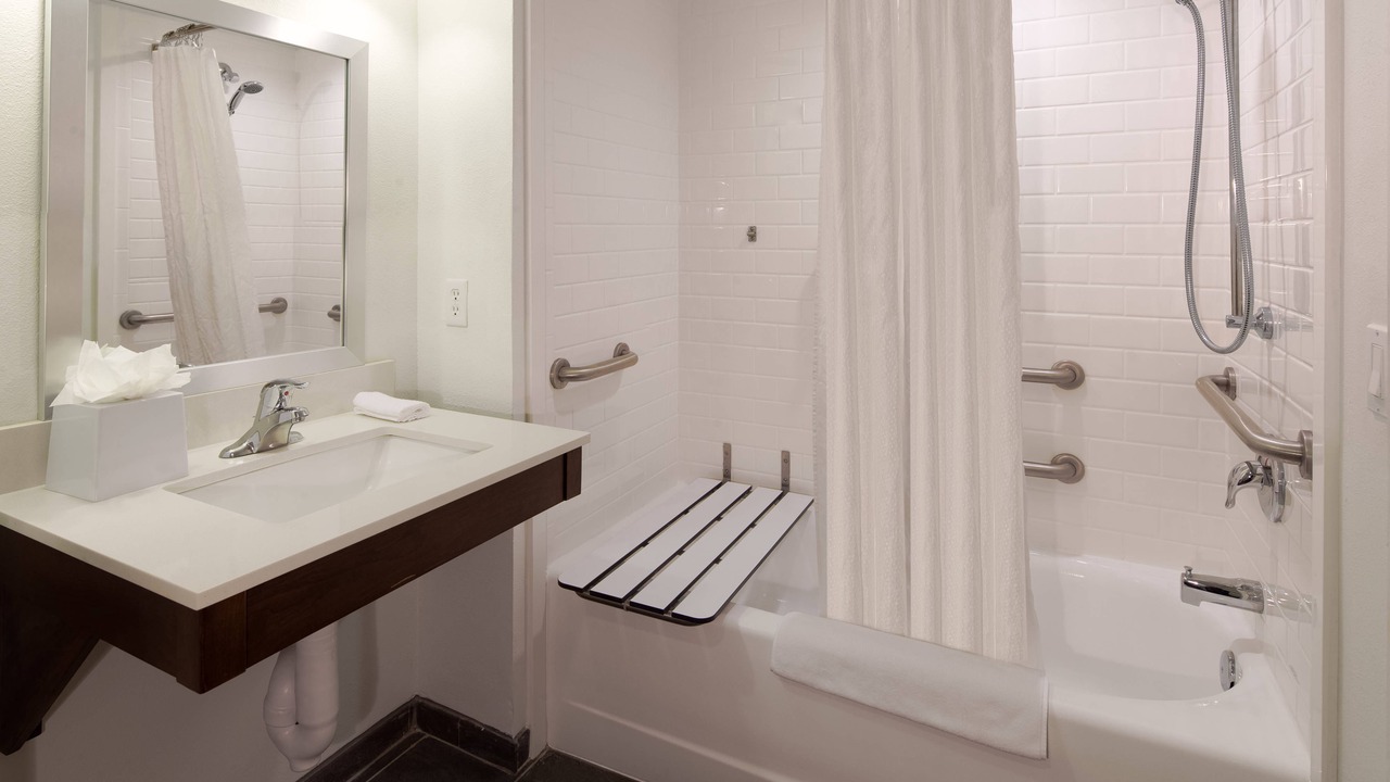 Photo of Bathroom in Cocoa Beach