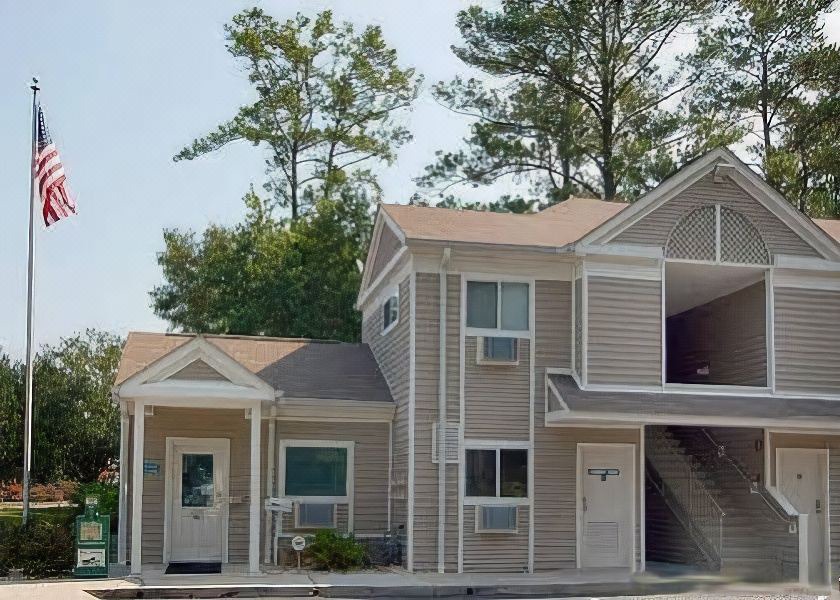 Photo of Buildings in Windsor Forest