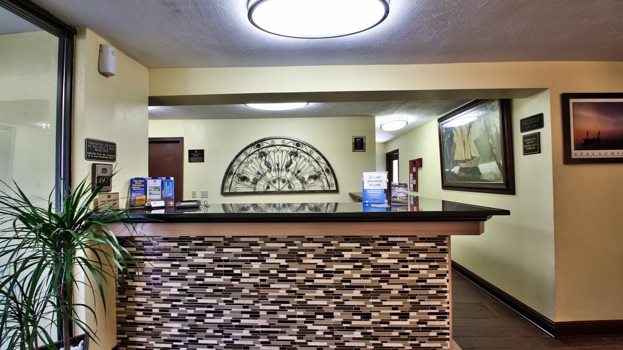 Photo of Livingroom in Apalachicola