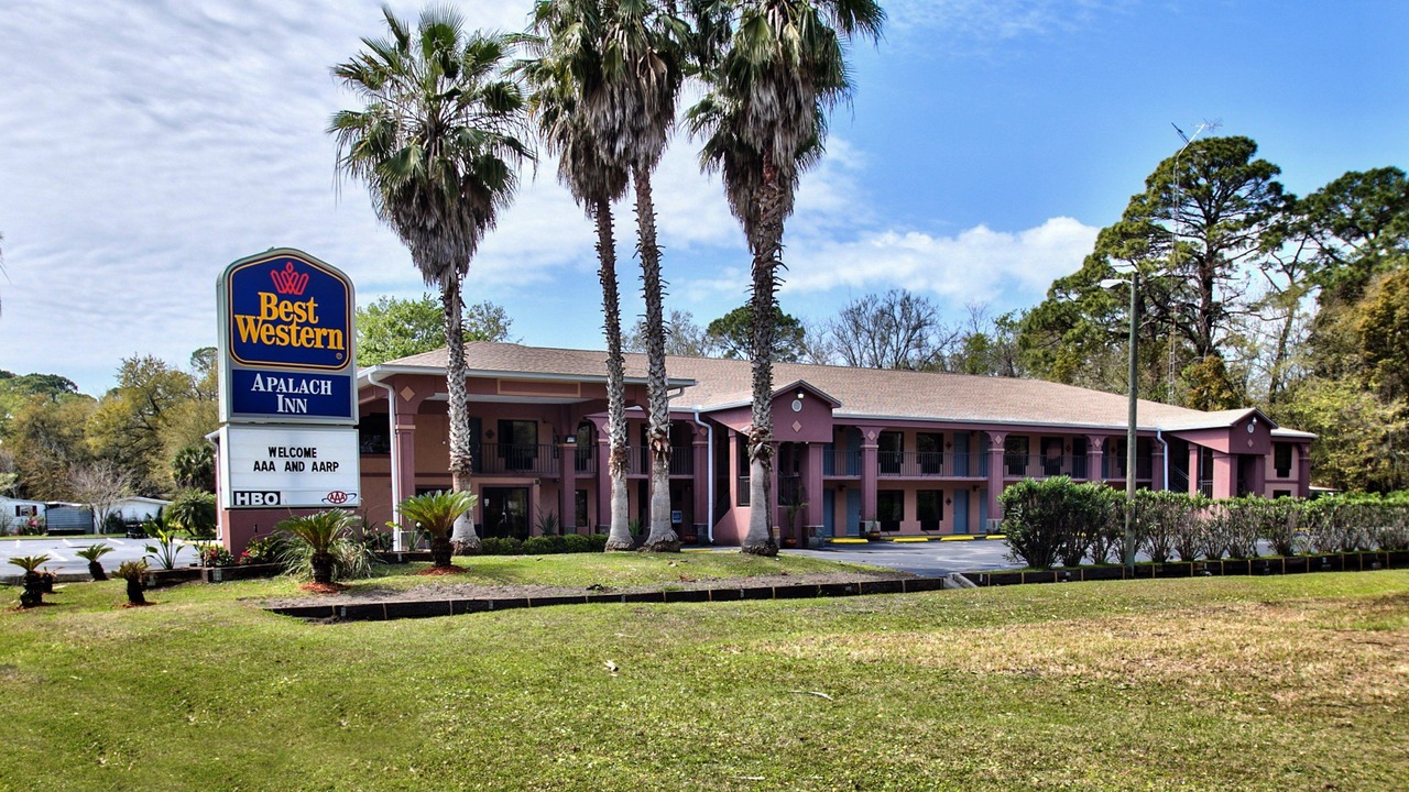 Photo of Buildings in Apalachicola