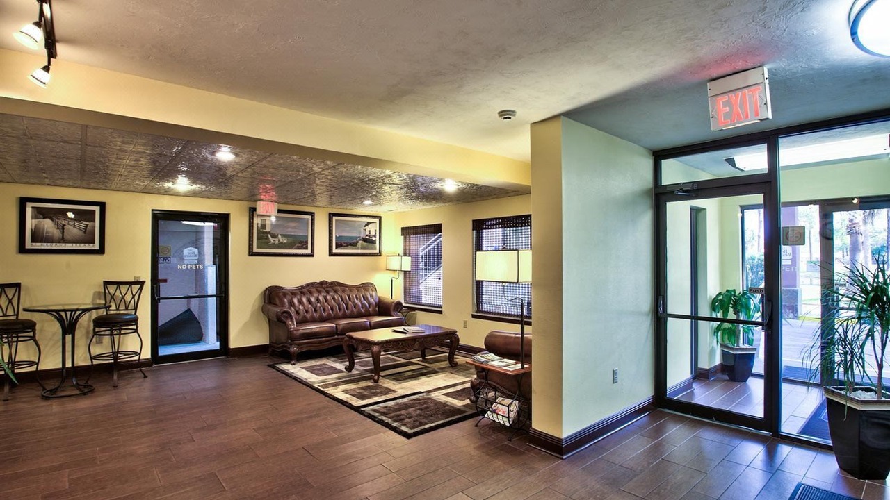 Photo of Livingroom in Apalachicola