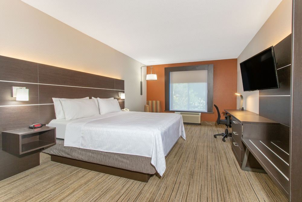 Photo of Bedroom in Silver Springs