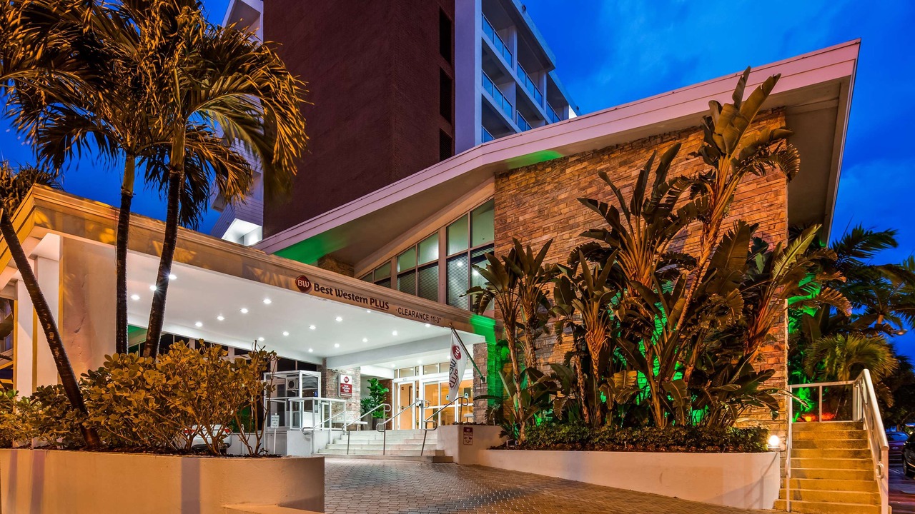 Photo of Buildings in Mid Beach