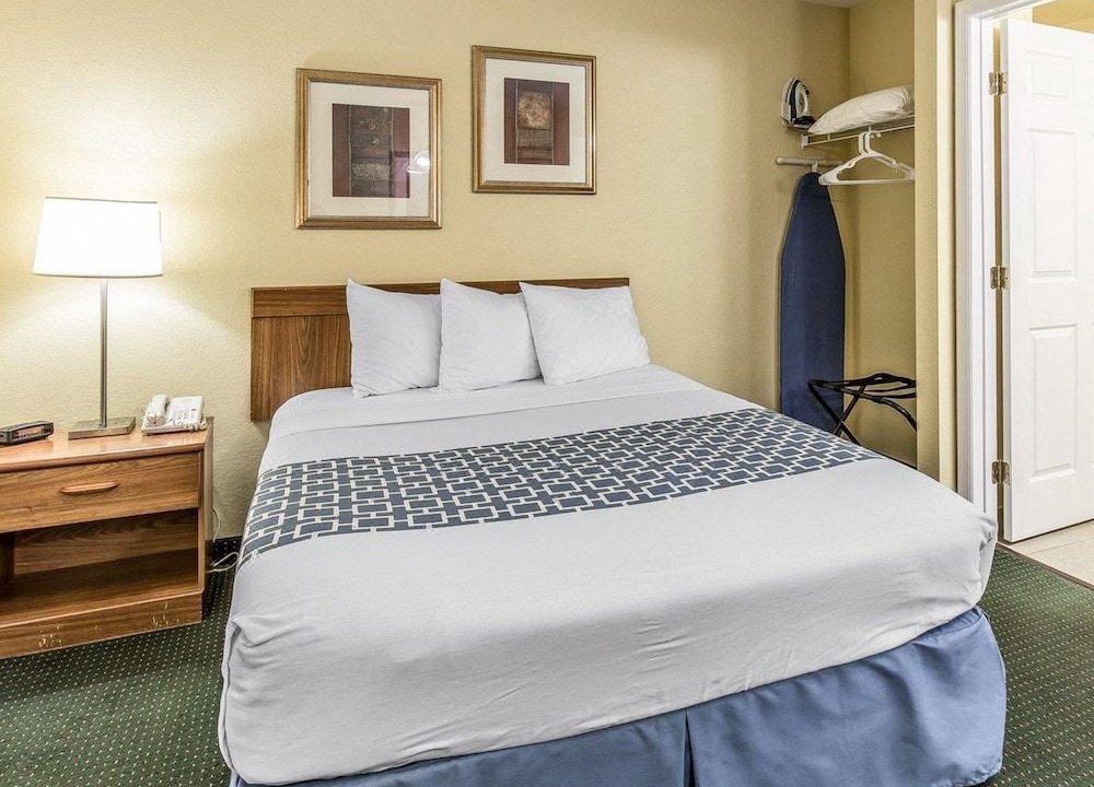 Photo of Bedroom in Fort Myers