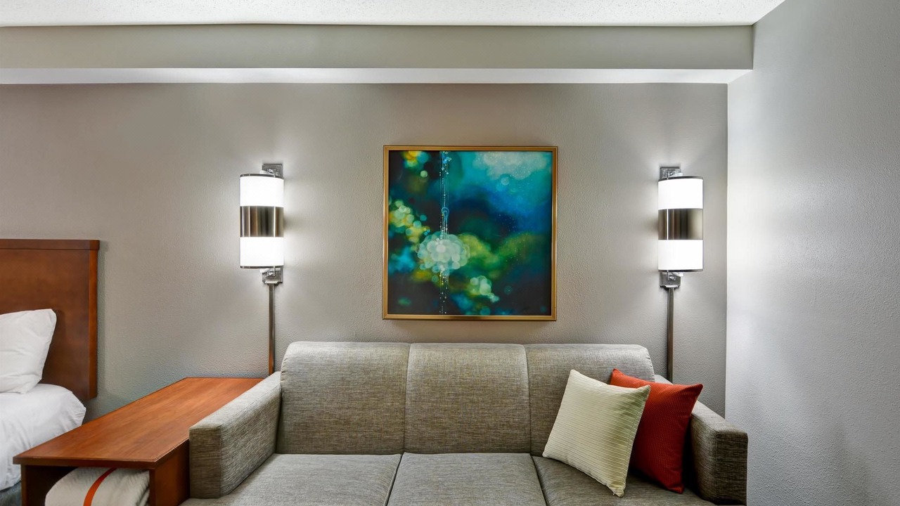 Photo of Livingroom in Hoover