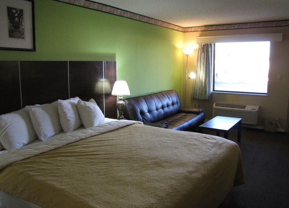 Photo of Bedroom in Florida City